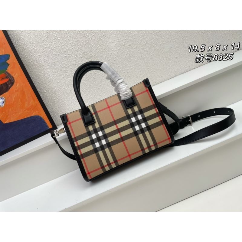 B**rry shopping bags